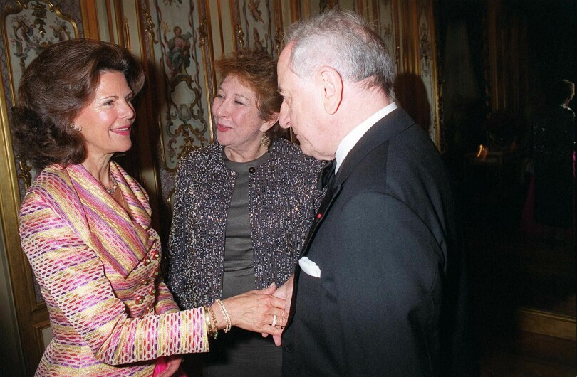 Françoise Dumas, Silvia de Suède et Pierre Bergé lors de la soirée de la Fondation Mentor Paris en mai 1999.